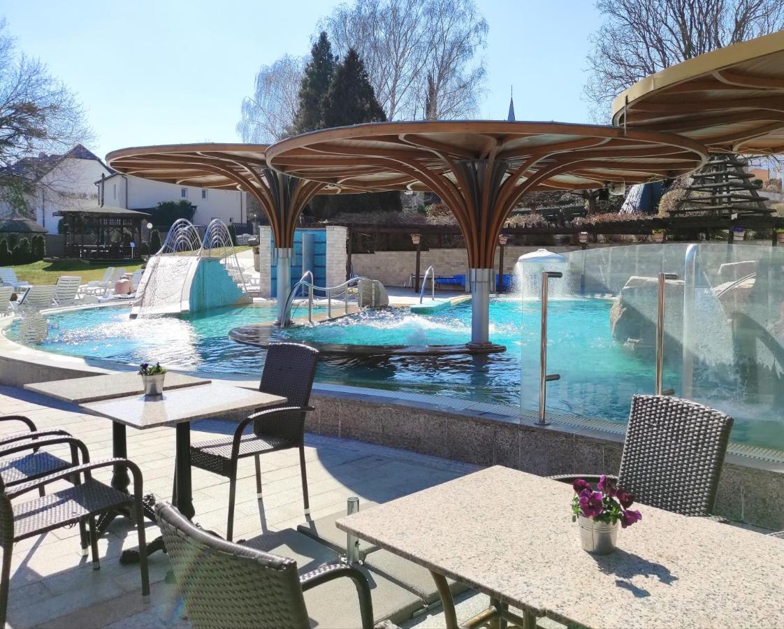 Spa Residence Carbona Water Lily Apartment Hévíz Eksteriør bilde